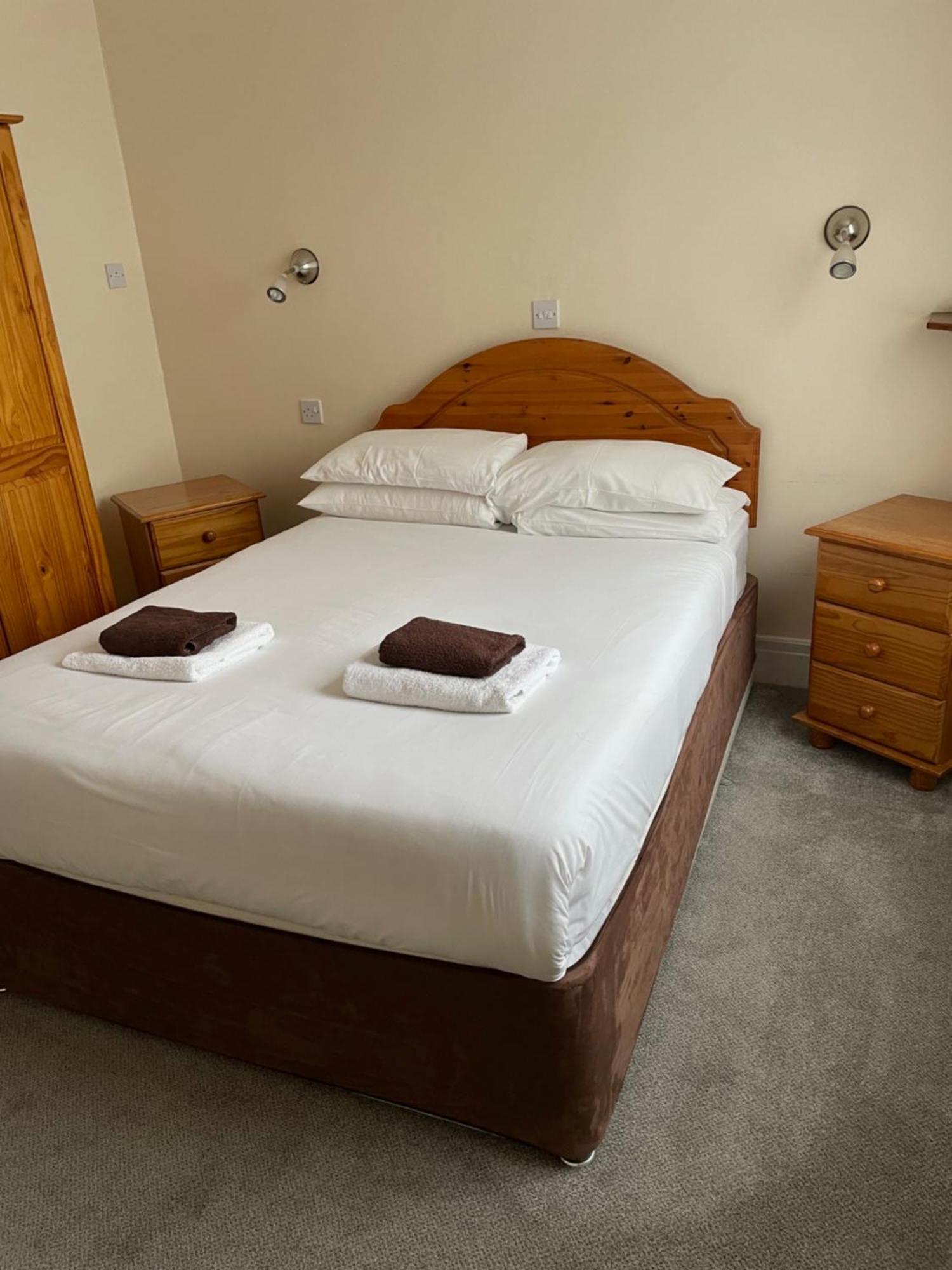 Merlewood Hotel 손더스풋 외부 사진