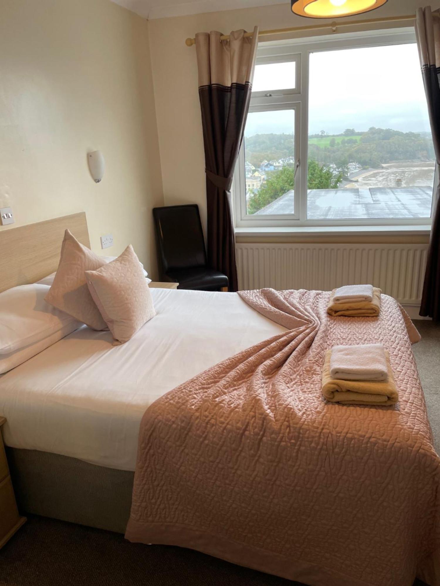 Merlewood Hotel 손더스풋 외부 사진