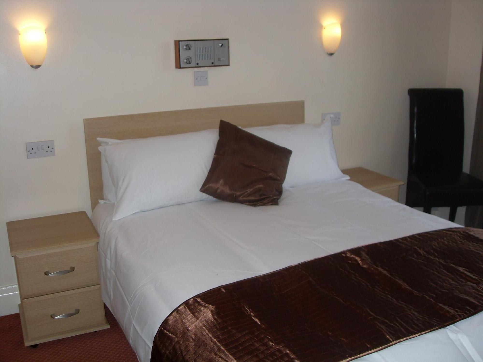 Merlewood Hotel 손더스풋 외부 사진